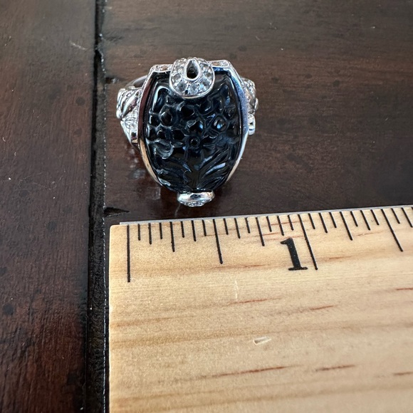 Carved Black Quartz With Small Crystals Throughout. 925SterlingSilver. Size 5.75 - Picture 6 of 11